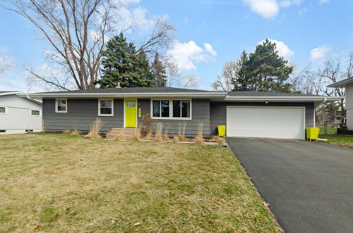 2513 Blomquist Ave, White Bear Lake, MN, 55110-4903 | Card Image