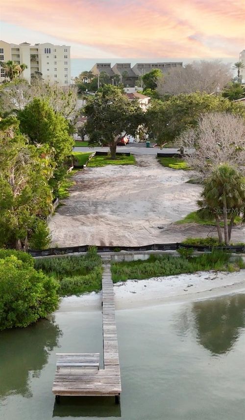 175 Bath Club Blvd N, NORTH REDINGTON BEACH, FL, 33708-1523 | Card Image