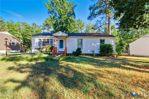 5606 Retriever Rd, North Chesterfield, VA, 23237-2426 | Card Image