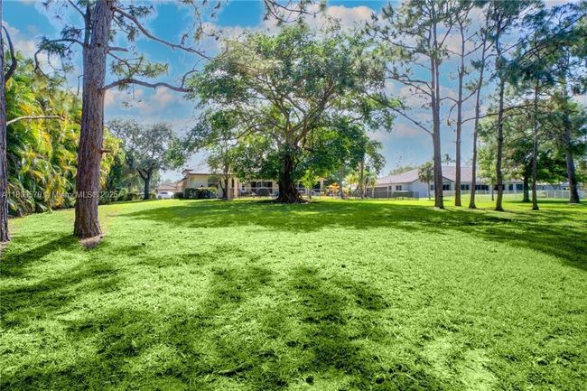 6807 Nw 66 Th Way, House other with 5 bedrooms, 3 bathrooms and null parking in Parkland FL | Image 43