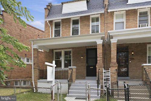 1715 17th St Se, WASHINGTON, DC, 20020-4781 | Card Image