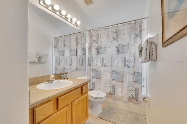 Ceiling fans throughout the home | Image 28