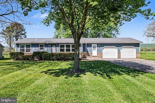 38 Carrolls Tract Rd, FAIRFIELD, PA, 17320-9439 | Card Image
