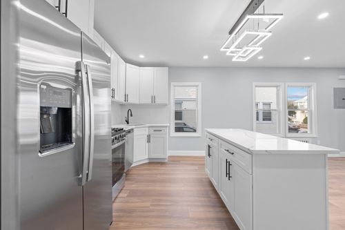 13856 231st St, Laurelton, NY, 11413-2833 | Card Image