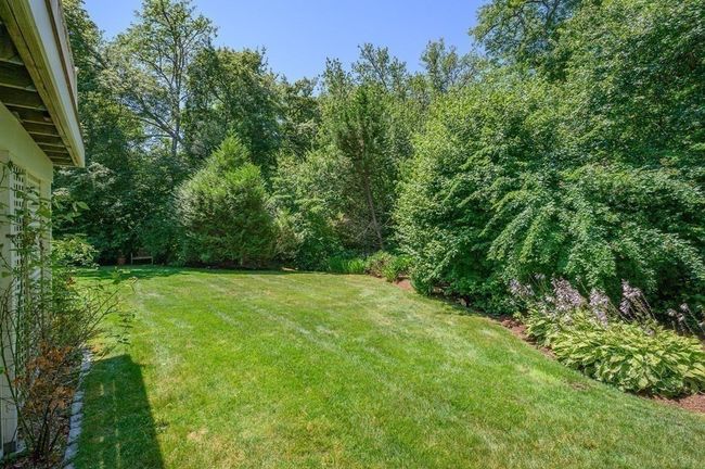 60 Meadowlark Ln, House other with 5 bedrooms, 5 bathrooms and 5 parking in Osterville MA | Image 33