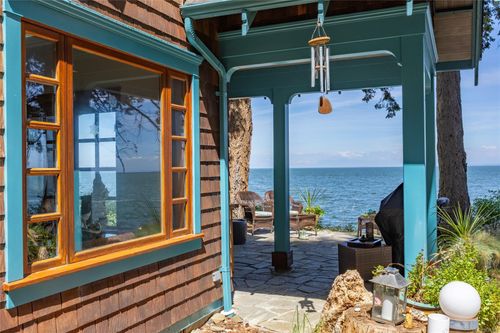 345 East Point Rd, Saturna Island, BC, V0N2Y0 | Card Image