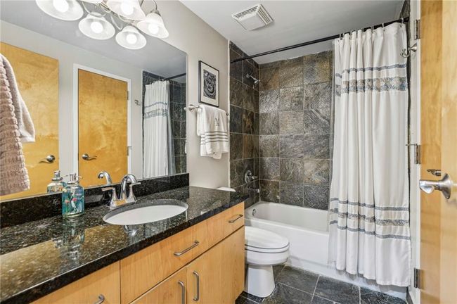 APT-3420 - 5200 Peachtree Rd, Condo with 2 bedrooms, 2 bathrooms and 1 parking in Chamblee GA | Image 9