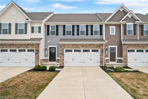 1654 Cypress Ct, Stow, OH, 44224-1422 | Card Image