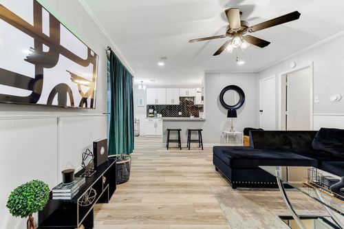 12814 Pandora Dr, Dallas, TX, 75238-3842 | Card Image