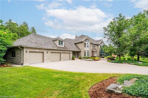 338 River Oak Pl, Waterloo, ON, N2K3N8 | Card Image