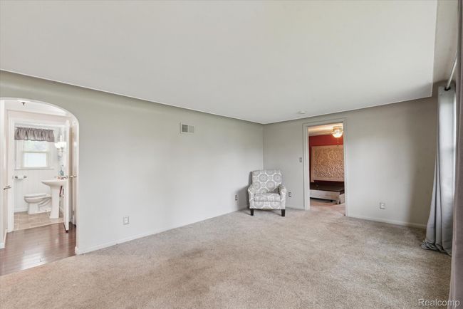 12-Living Room.jpg | Image 13