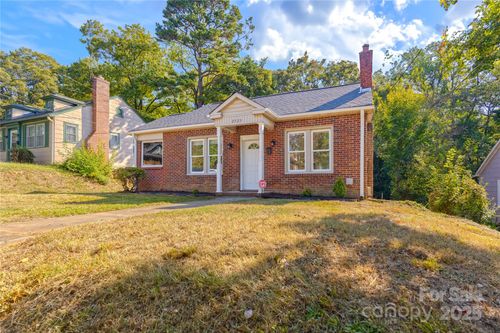 2325 N Glenn Ave, Winston-Salem, NC, 27105-5211 | Card Image