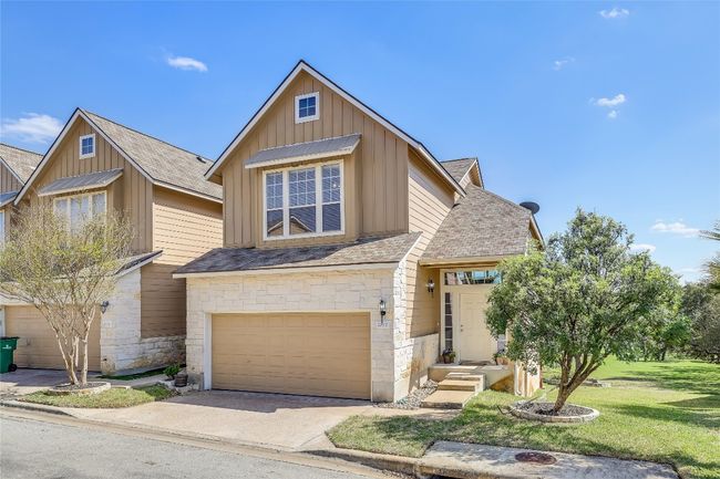 2 car garage! You don't often see a condo with this! | Image 9