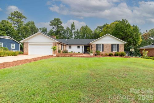 1296 Craig Ave, Lancaster, SC, 29720-8534 | Card Image
