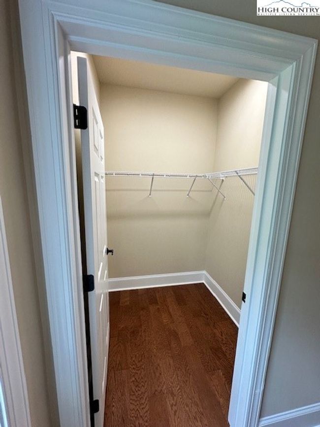 APT-102 - 155 Gateway Dr, Condo with 2 bedrooms, 2 bathrooms and null parking in Boone NC | Image 16