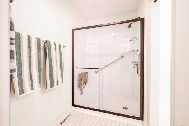 5 - 5 Bridgewater Cmn, Condo with 2 bedrooms, 3 bathrooms and null parking in Bridgewater CT | Image 21