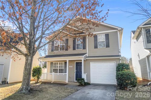 7020 Frye Pl, Charlotte, NC, 28269-2811 | Card Image
