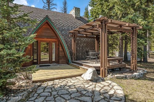 762 Reeder Bay Rd, Nordman, ID, 83848-9704 | Card Image