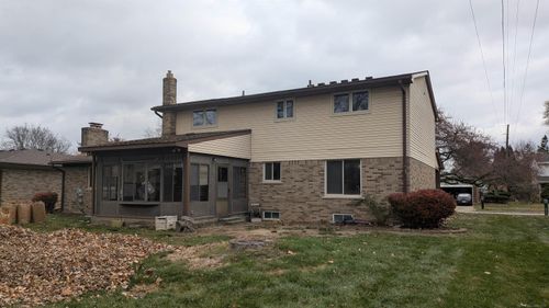 40203 Vincenzia Dr, Clinton Township, MI, 48038-4085 | Card Image