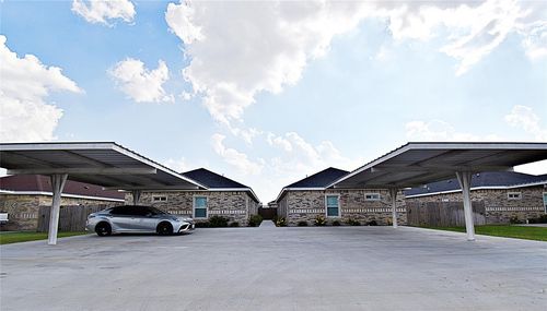 909 W La Pointe Ave, Alton, TX, 78573-2257 | Card Image