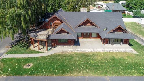 19012 W Pommier Rd, Cheney, WA, 99004-9239 | Card Image