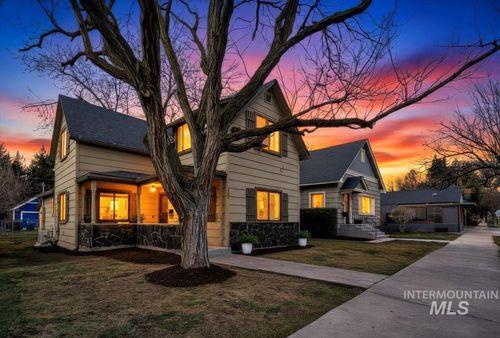 1311 N 8th St, Boise, ID, 83702-4224 | Card Image