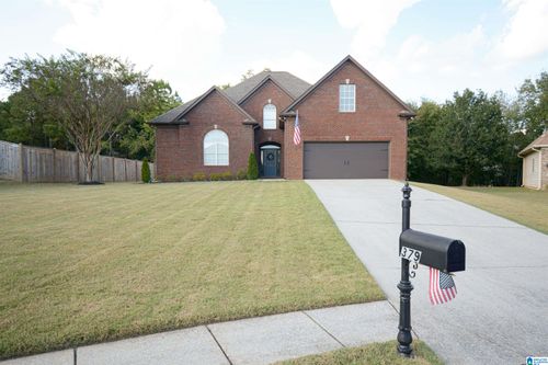 379 Savannah Cir, CALERA, AL, 35040-7213 | Card Image