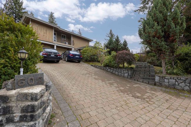 602 St. Andrews Road, House other with 6 bedrooms, 3 bathrooms and 6 parking in West Vancouver BC | Image 5