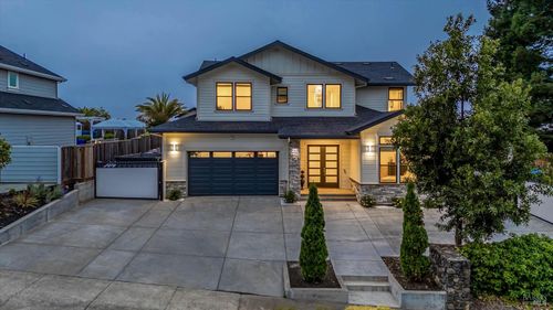 1990 Long Leaf Court, Santa Rosa, CA, 95403 | Card Image
