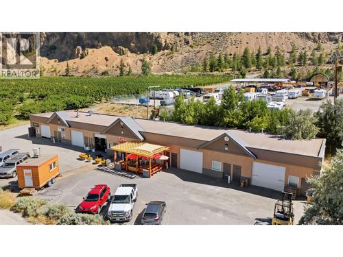 9503 Cedar Ave, Summerland, BC, V0H1Z2 | Card Image