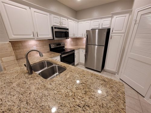 apt-4206-2350 Westcreek Ln, Houston, TX, 77027-4345 | Card Image