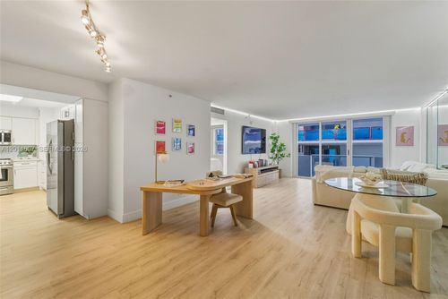 404-9195 Collins Ave, Surfside, FL, 33154-3103 | Card Image