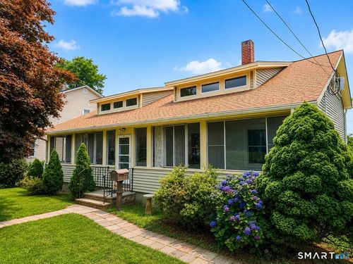 375 Rockwell Ave, Stratford, CT, 06615-5740 | Card Image