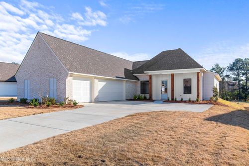 105 Lewis Farms Drive, Madison, MS, 39110 | Card Image