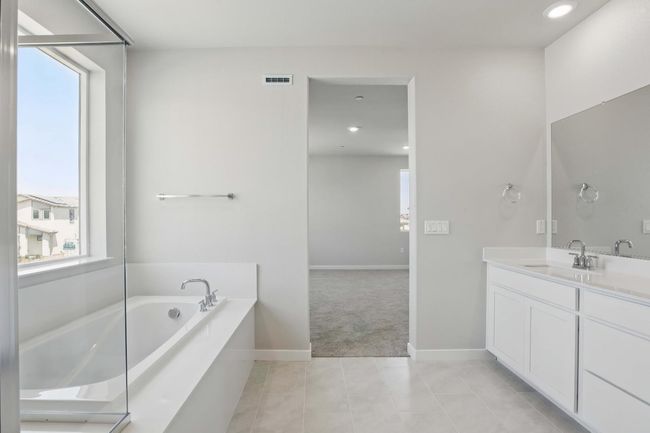 3089 Astronomer Way, House other with 5 bedrooms, 3 bathrooms and null parking in Roseville CA | Image 15