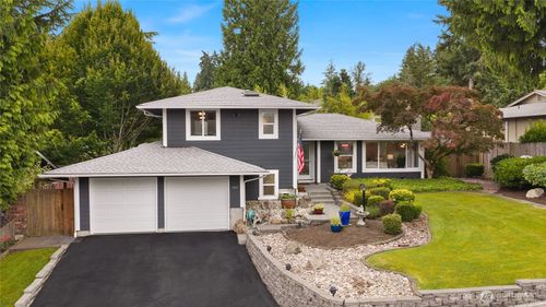 12619 Se 75th St, Newcastle, WA, 98056-1308 | Card Image