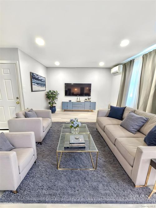 50 Paerdegat 1st St, Brooklyn, NY, 11236-3839 | Card Image