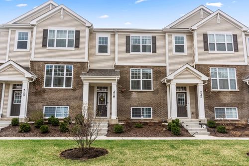 218 Timberleaf Cir, Roselle, IL, 60172-1159 | Card Image