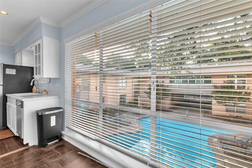 6140 Bandera Ave, Dallas, TX, 75225-3335 | Card Image