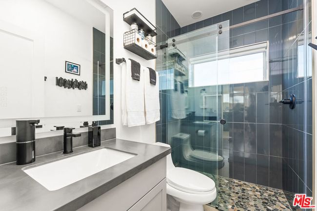 6655 Cascade Rd, House other with 3 bedrooms, 2 bathrooms and 8 parking in Joshua Tree CA | Image 23
