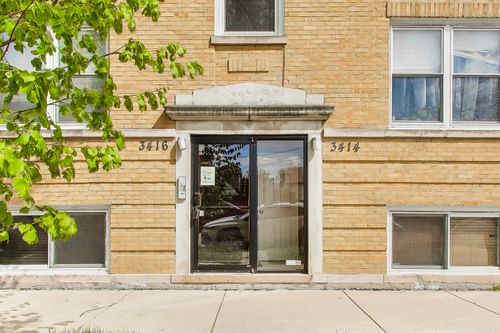 2-3414 Cullom Ave, Chicago, IL, 60618-2076 | Card Image