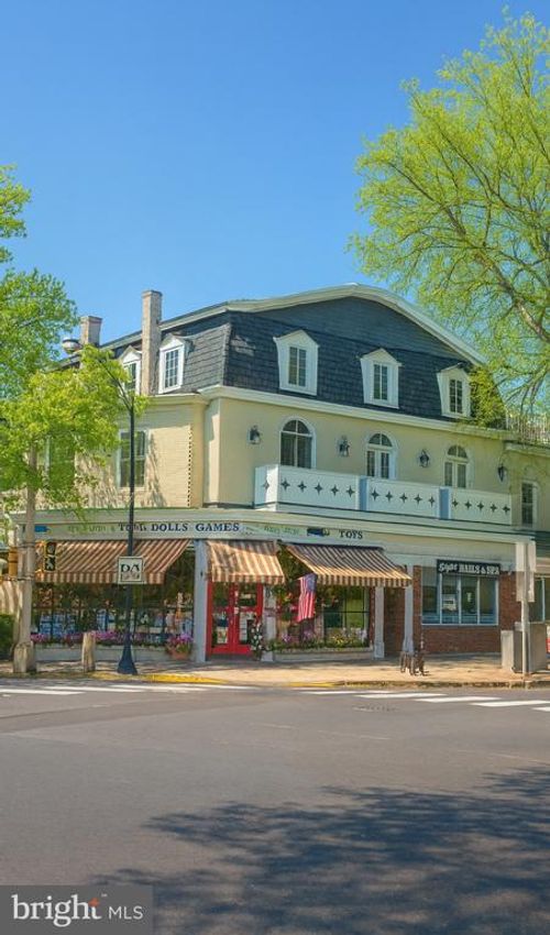 a3-203 Kings Hwy E, HADDONFIELD, NJ, 08033-1901 | Card Image