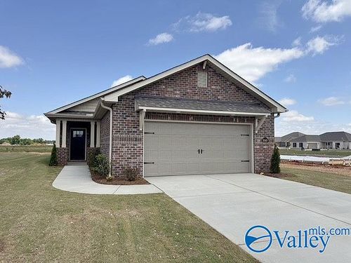 1040 Maplehurst Street, Decatur, AL, 35603 | Card Image