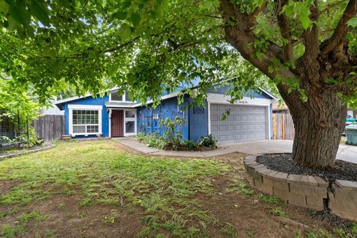 9621 Oaken Bucket Court, Sacramento, CA, 95827 | Card Image