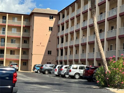 f312-3927 Lake Bayshore Dr, BRADENTON, FL, 34205-5035 | Card Image