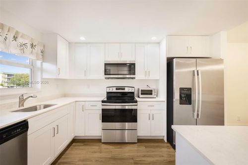 apt-223-750 Se 6th Ave, Deerfield Beach, FL, 33441-4807 | Card Image