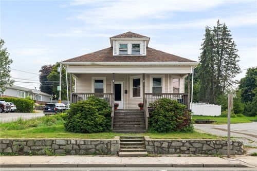 1476 Plainfield Pike, Cranston, RI, 02920-2153 | Card Image