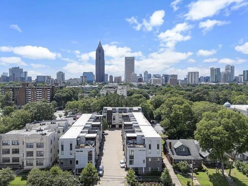 133 City View Ct Ne, Atlanta, GA, 30308-2402 | Card Image