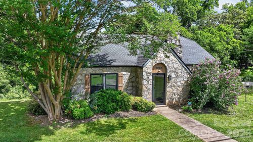 3085 Us 70 E, Morganton, NC, 28655-6980 | Card Image