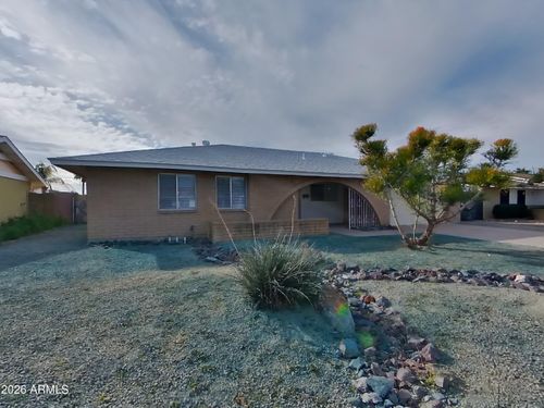 4207 W Eva St, Phoenix, AZ, 85051-3242 | Card Image